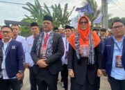 Ribuan Relawan serta Kader Partai Nasdem dan PKS Kota Cilegon Antar H.Isro dan Hj. Uyun Daftar Ke KPU Cilegon
