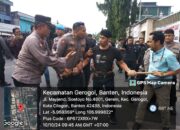 Bawa Palu dan Kayu Gagang Pacul, Romeo Diamankan Saat Unjuk Rasa di PT Dover Chemical