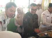 HOTEL ASTON SERANG SALURKAN MAKAN BERGIZI GRATIS KE SEKOLAH SDN SINGAPADU ,WAKIL WALIKOTA SERANG AGIS : KITA DORONG HOTEL ASTON BERMITRA DENGAN BGN 