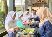 Ketua Komisi V DPRD Provinsi Banten, H.Sehat Ganda M,Tinjau Langsung Hari Akhir Trial MBG Di SMA swasta bina putra Yang di inisissi Hotel Aston 