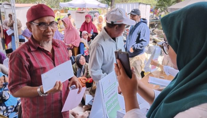 Peduli Pekerja Mulia, BAZNAS Cilegon Salurkan Santunan Rp600 Ribu per Orang ke 344 Pemandi Jenazah